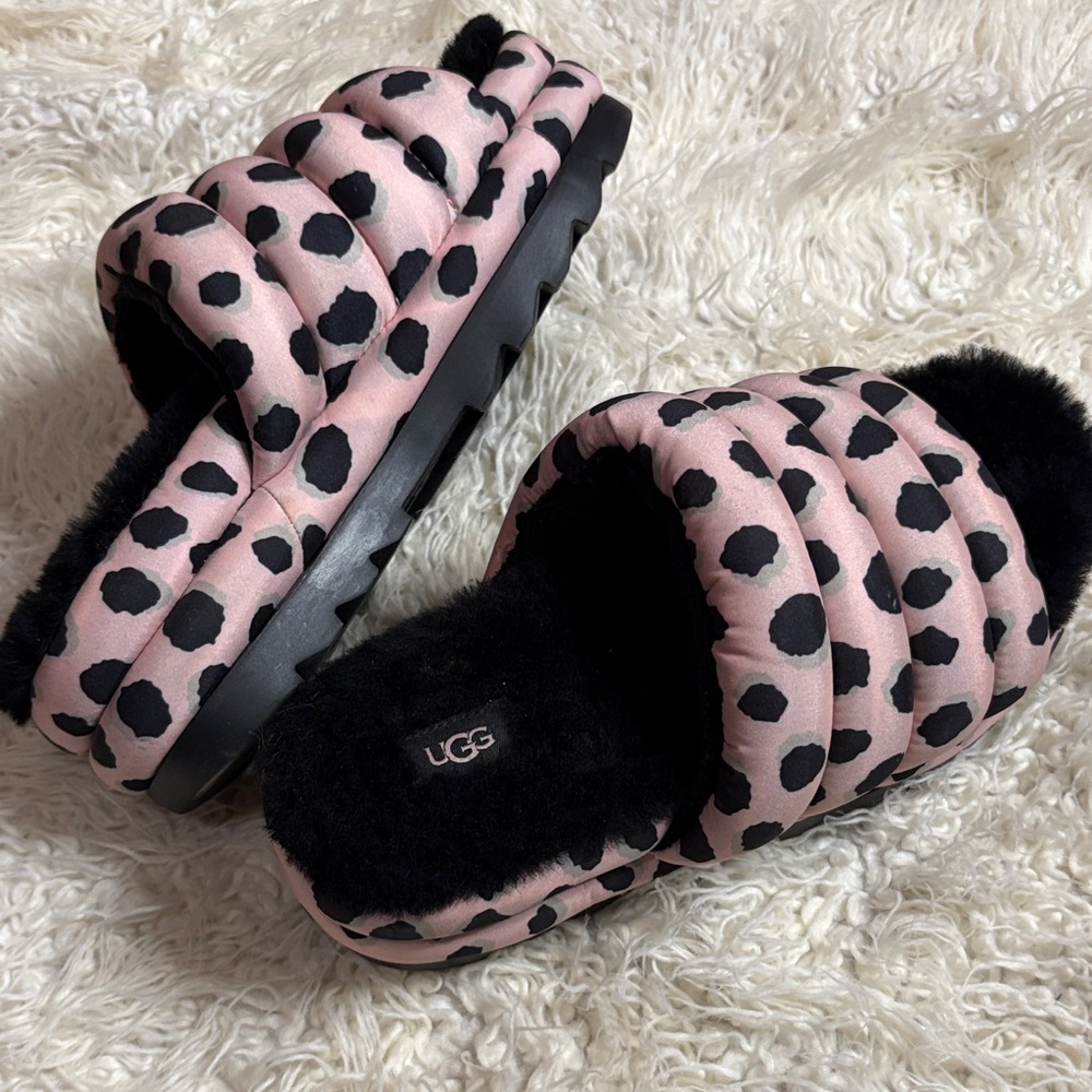 UGG Pink and Black Leopard Quilted Slide Slippers